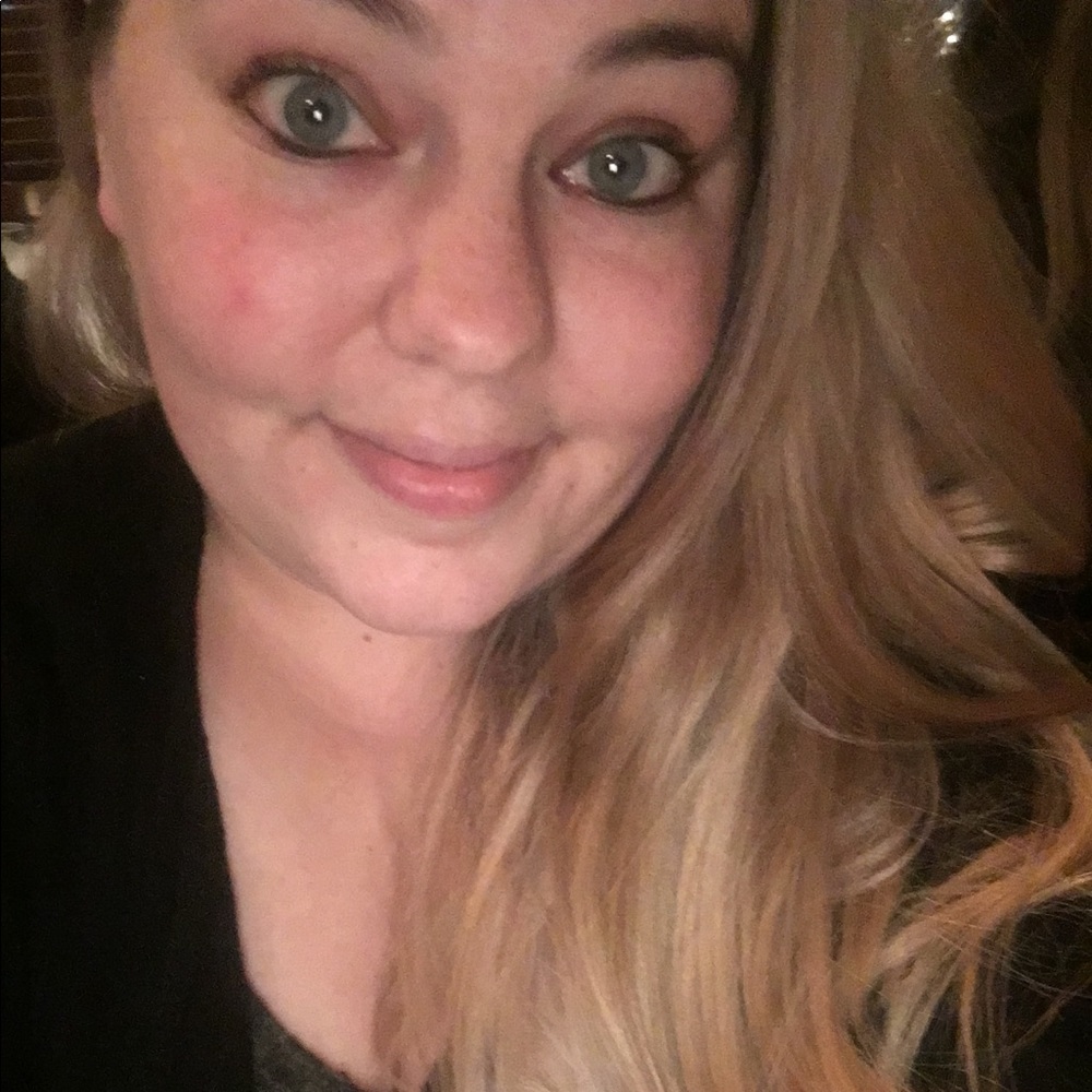 Meet your Posher, Krystle